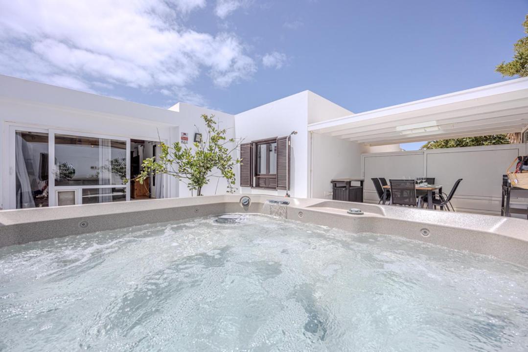 Villa Kakariko Playa Honda  Exterior photo